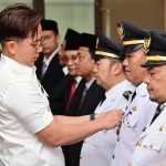 LANTIK DELAPAN PEJABAT ADMINISTRATOR, BUPATI EGI: PEJABAT JANGAN ANTI KRITIK